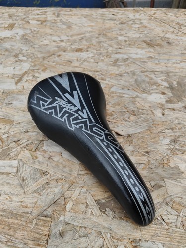 Retro saracen mtb seat - retro, /