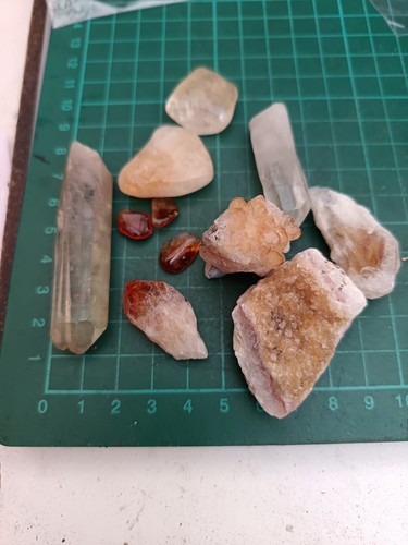 Citrine points rough tumbles - citrine, points/rough/tumbles