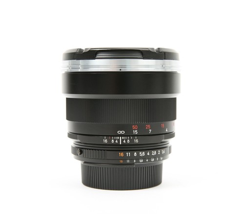 Zeiss planar 85mm 1 - planar, t*