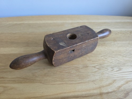 Vintage nurse screw box - c,