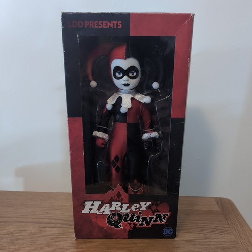 Mezco living dead dolls - mezco,