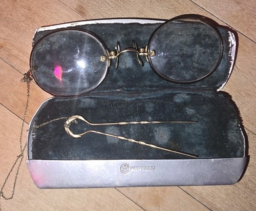 Rare antique pince - -nez, in