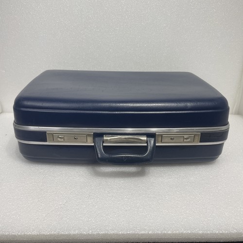 Vintage spartanite suitcase - spartanite,