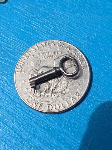 Miniature old box key - miniature, key☆