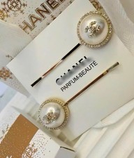 Chanel Beauty Pearl Hair Clips