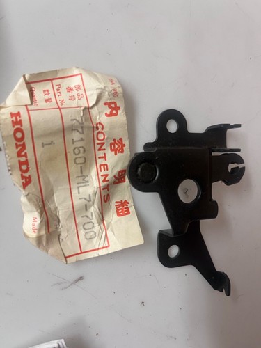 New genuine honda - genuine, nr750
