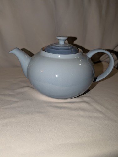 Creuset stoneware teapot - le,