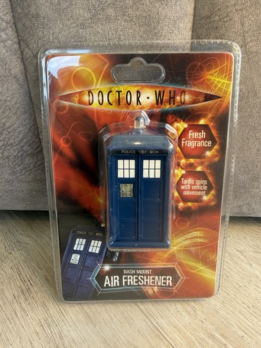Doctor who spinning tardis - spinning,