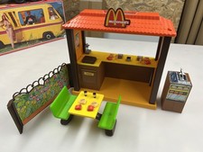 Barbie Loves McDonald’s Rare Playset 1982 Vintage Without Box