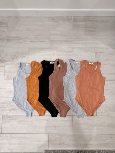 Women bundle lot 6 - of,