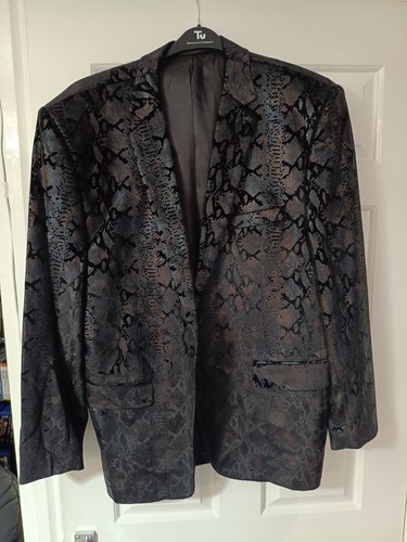 Snakeskin effect jacket size