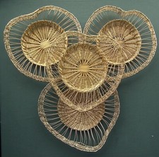 4 x woven wire baskets heart