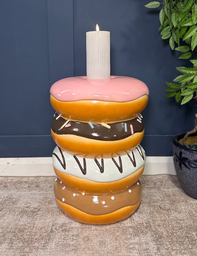 Donut layered resin - donut, side