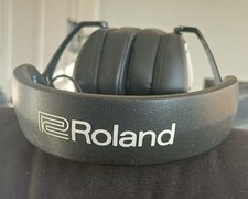 ROLAND VMH-D1 HEADPHONES FOR