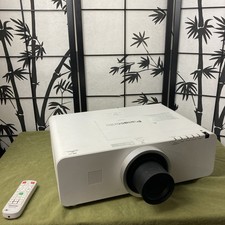 PANASONIC PT-EX500 Projector