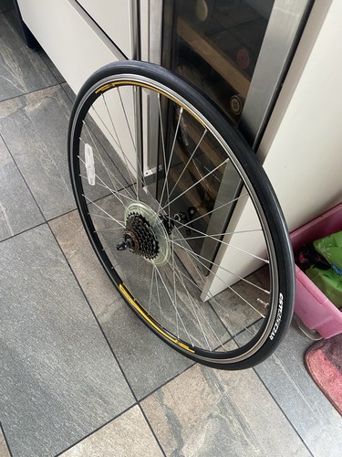 Black 700c carrera rear - black,
