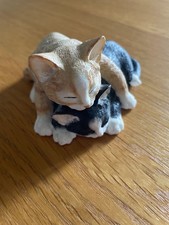 Leonardo Collection 2006 Cat Nap Figurine 