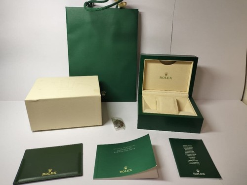 Rolex submariner box - rolex, green