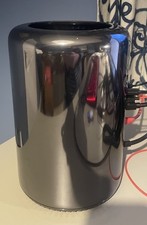  Apple Mac Pro 6.1 A1481 2013