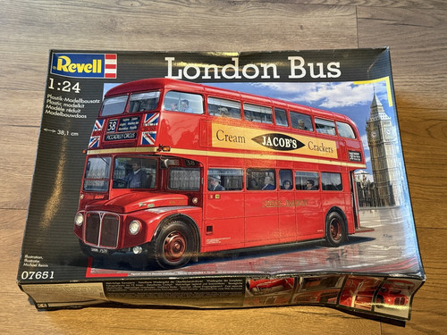 Revell plastic model - revell, kit