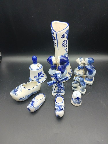 Collection blue white - of,
