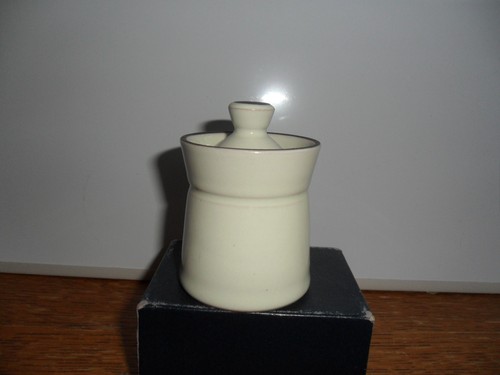Denby celadon mustard - mustard, pot