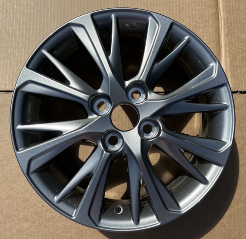Genuine toyota yaris 15 - x,