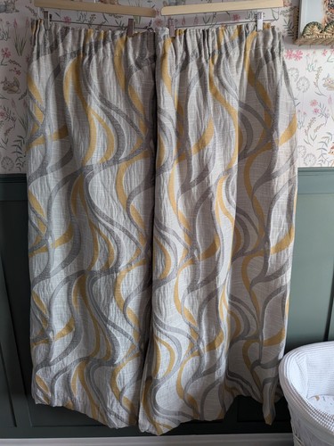Grey and yellow - , lined