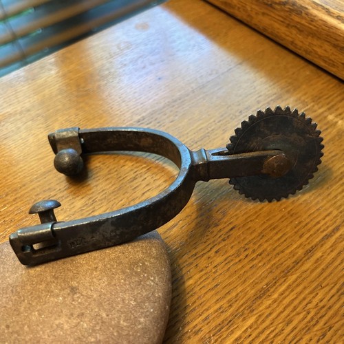 Causey single spur - l.,