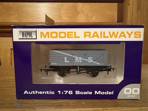 Dapol b758 lms plank wagon - 7,