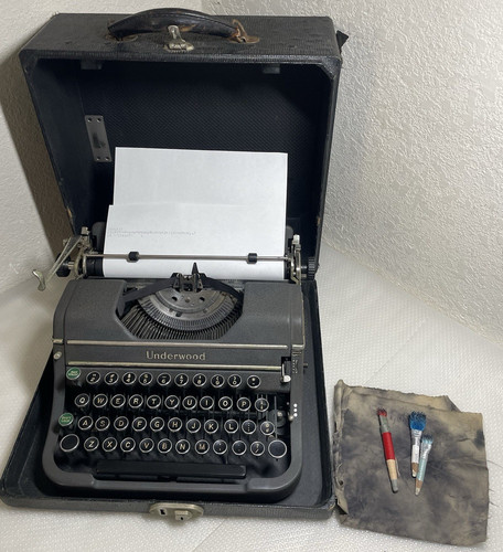 Vintage 1930 underwood - vintage,