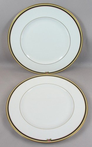 Wedgwood clio dinner plates - wedgwood,