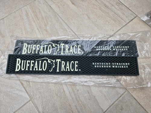 Pair buffalo trace - of,