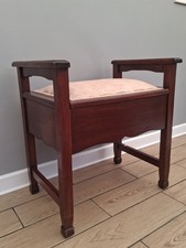 Quality Vintage Piano Stool