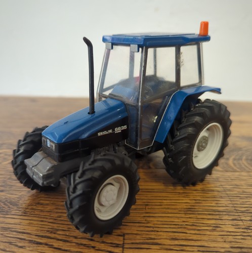 Britains farm new holland - holland, 6635