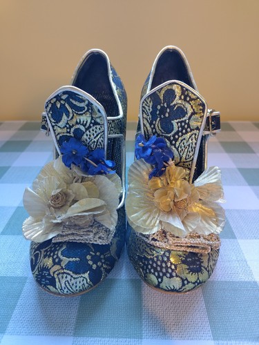 Irregular choice can touch - choice, 'can't