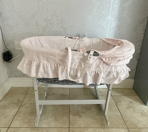 Pale pink rocking - pink,