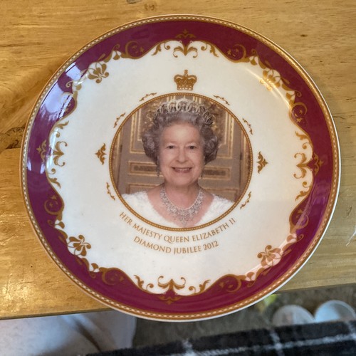 Royal crest commemorative - royal,
