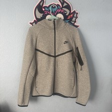 Nike Tech Fleece Size S No