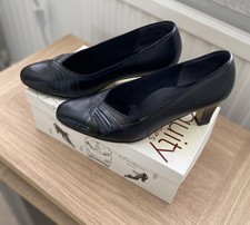 Equity Shoes Black Patent Multi Leather Shoes Size 5.5 - E FIT -Trixie