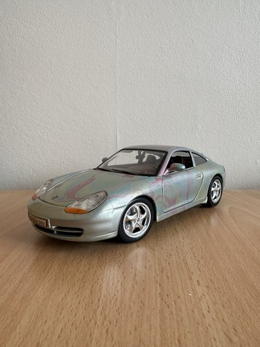 Bburago porsche 911 996 - 1:18,