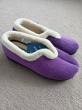 Brand new Ladies Pavers Wide