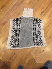 Girls Poncho Jumper 10 Years