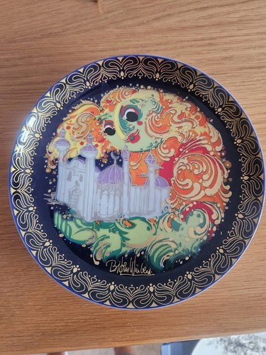 Vintage ceramic art plate - ceramic,