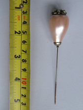 Vintage c1940s metal hat pin - hat,