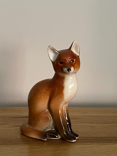 Lomonosov porcelain sitting - porcelain,