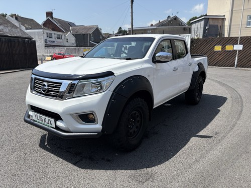 Nissan navara acenta np300 - nissan, 2.3