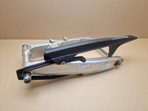 Honda cbr1100 blackbird - honda,