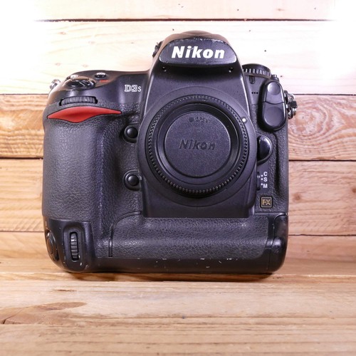 Used nikon d3s digital slr - nikon,