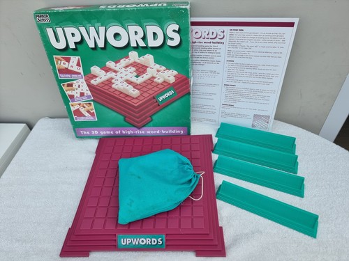 Upwords word boardgame parker - boardgame,